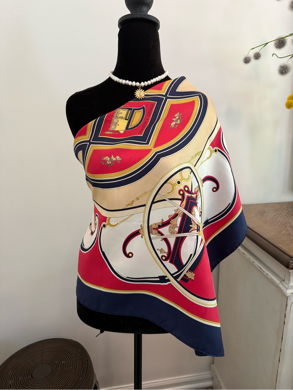 Hermes Silk Scarf Navy Red White Hand Rolled Made in France - Picture 5 of 12